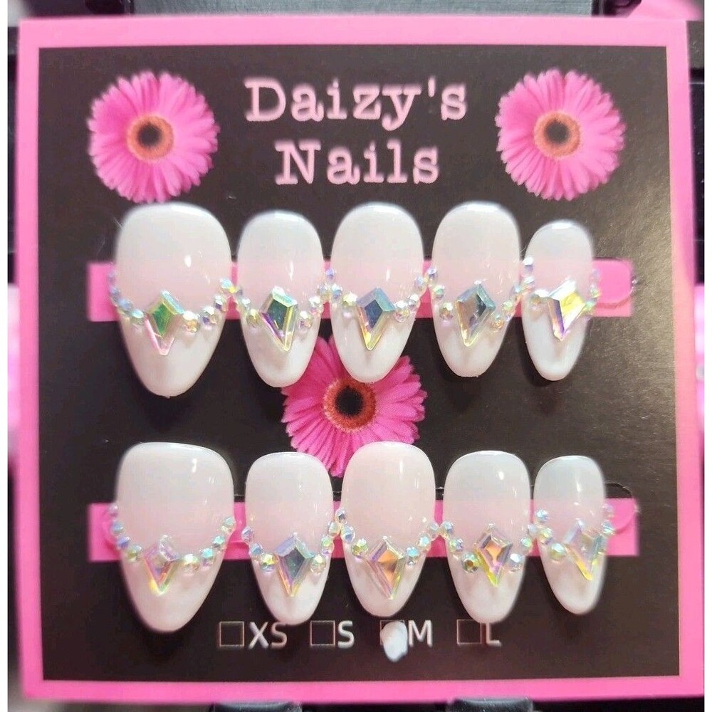 Medium Size Press-on Nail 10Pc Set Handmade Almond Diamond French 2.0 Cm Length
